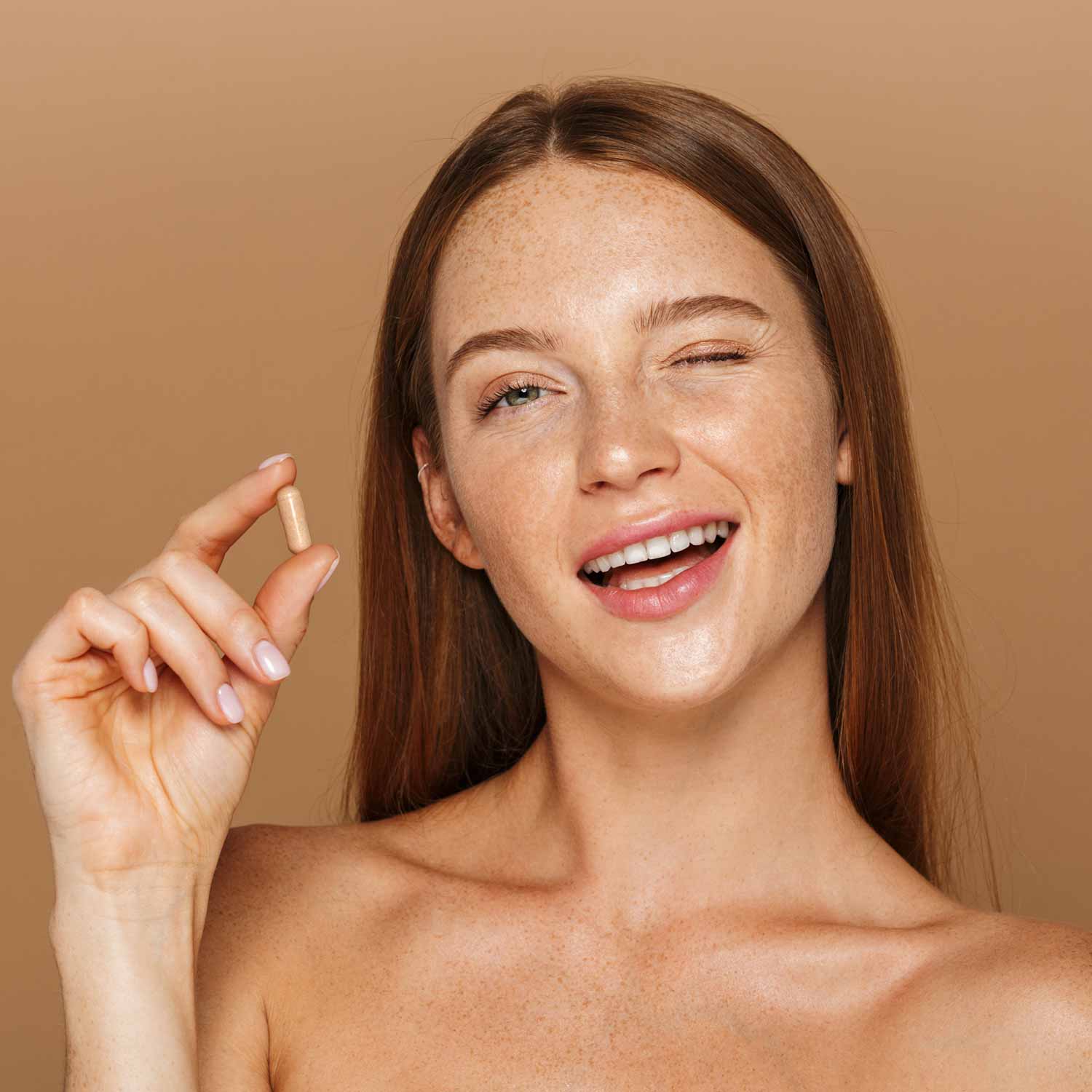 תוסף-תזונה-ויטה-קליר-360-לחיזוק-הציפורן-וטיפול בפטרת-ציפורניים-ואונכוליזיס